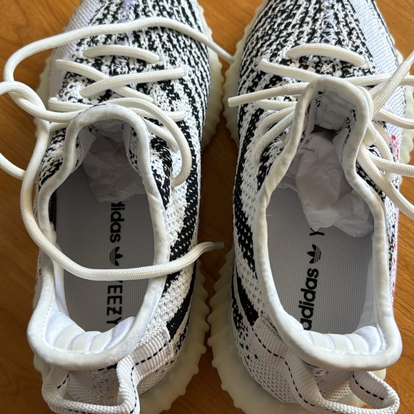 Adidas Yeezy Boost V2 350 Zebra - Picture 4 of 8